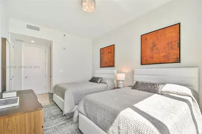 100 S Pointe Dr #2806, Miami Beach, FL 33139 - Photo 24