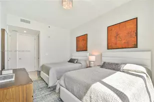 100 S Pointe Dr, Miami Beach, FL 33139 - Photo 24