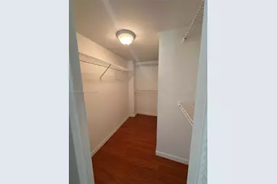 250 Jacaranda Dr #305, Plantation, FL 33324 - Photo 16