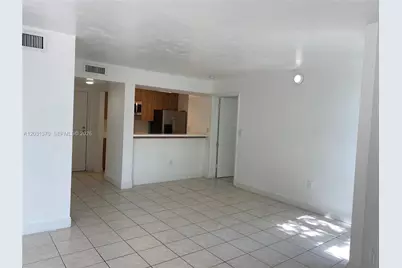 7075 NW 186th St #C308, Hialeah, FL 33015 - Photo 6