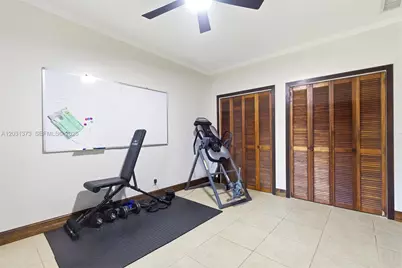172 NW 90th St, El Portal, FL 33150 - Photo 32