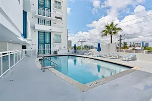 7600 Collins Ave, Miami Beach, FL 33141 - Photo 34