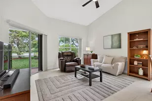 370 Carrington Dr, Weston, FL 33326 - Photo 26