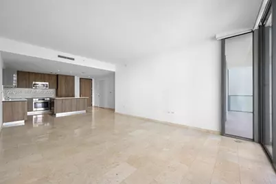 68 SE 6th St #910, Miami, FL 33131 - Photo 4