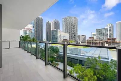 68 SE 6th St #910, Miami, FL 33131 - Photo 20