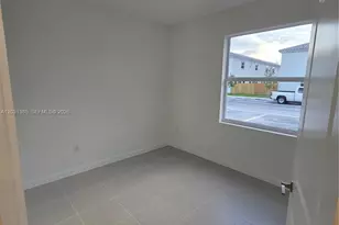267 SE 11th Ct, Florida City, FL 33034 - Photo 2