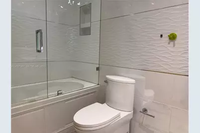 19220 NE 25th Ave #272B, Miami, FL 33180 - Photo 10