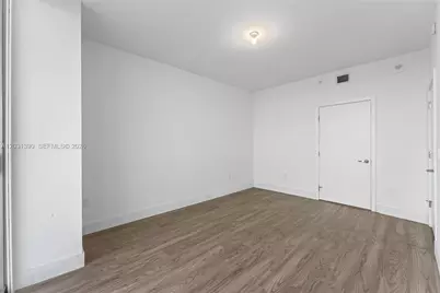 16385 Biscayne Blvd #3120, North Miami Beach, FL 33160 - Photo 8