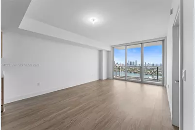16385 Biscayne Blvd #3120, North Miami Beach, FL 33160 - Photo 1