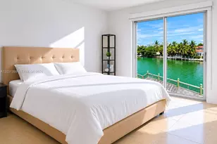 4011 N Meridian Ave, Miami Beach, FL 33140 - Photo 6