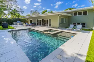 301 E Shore Dr E, Miami, FL 33133 - Photo 46