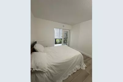 [Address not provided], Miami, FL 33179 - Photo 2