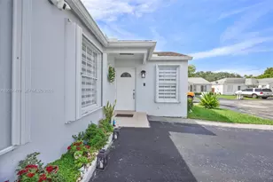 14623 SW 125th Pl, Miami, FL 33186 - Photo 2