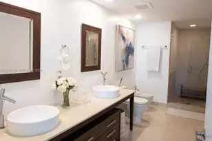 475 Brickell Ave, Miami, FL 33131 - Photo 14