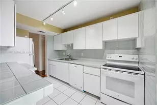 1301 River Reach Dr, Fort Lauderdale, FL 33315 - Photo 6