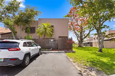 1184 NW 122nd Ter, Pembroke Pines, FL 33026 - Photo 52