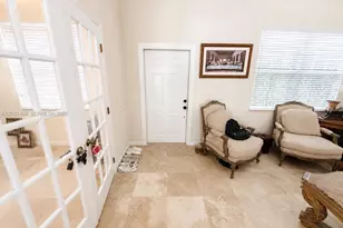 748 Tulip Cir, Weston, FL 33327 - Photo 2