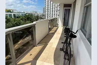 6039 Collins Ave #728, Miami Beach, FL 33140 - Photo 14