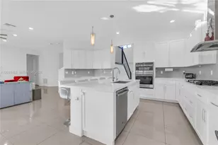 10890 Shore St, Parkland, FL 33076 - Photo 10