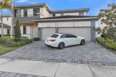 10890 Shore St, Parkland, FL 33076 - Photo 2