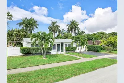 21230 NE 24th Ct #0, Miami, FL 33180 - Photo 4