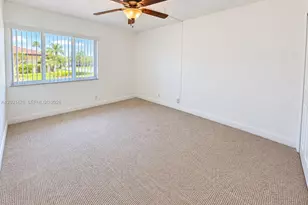 140 Lakeview Dr, Weston, FL 33326 - Photo 10