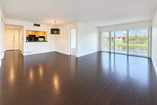 140 Lakeview Dr, Weston, FL 33326 - Photo 8