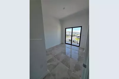 1305 NW 4th Ter #1305, Florida City, FL 33034 - Photo 2