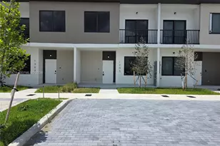 1305 NW 4th Ter, Florida City, FL 33034 - Photo 2