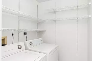 19701 E Country Club Dr, Aventura, FL 33180 - Photo 16
