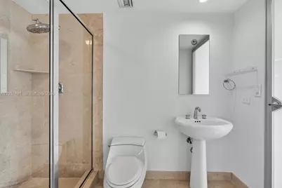 848 Brickell Key Dr #3402, Miami, FL 33131 - Photo 26