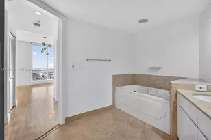 848 Brickell Key Dr, Miami, FL 33131 - Photo 50