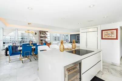 5660 Collins Ave #14C, Miami Beach, FL 33140 - Photo 12