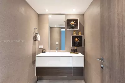 5660 Collins Ave #14C, Miami Beach, FL 33140 - Photo 28