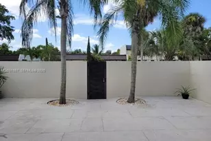 6747 Crooked Palm Terrace, Miami Lakes, FL 33014 - Photo 2