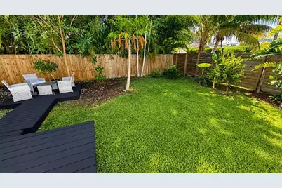 8819 Dickens Ave, Surfside, FL 33154 - Photo 8