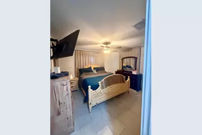 17800 NW 14th Pl, Miami Gardens, FL 33169 - Photo 8