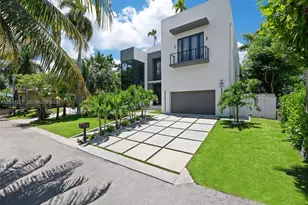 638 Lakeside Harbor, Boynton Beach, FL 33435 - Photo 2