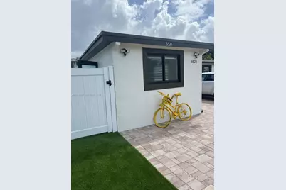 6521 SW 5th St #6521, Pembroke Pines, FL 33023 - Photo 1
