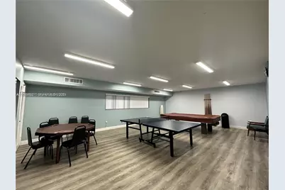 601 Ives Dairy Rd #401-8, Miami, FL 33179 - Photo 44