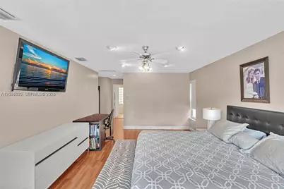 3877 Bimini Ave, Cooper City, FL 33026 - Photo 36