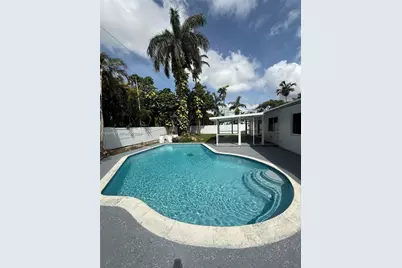 9934 SW 195th St, Cutler Bay, FL 33157 - Photo 1
