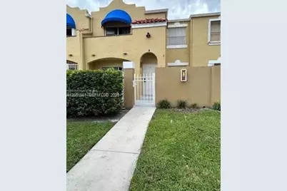 365 NW 85th Ct #1203, Miami, FL 33126 - Photo 1