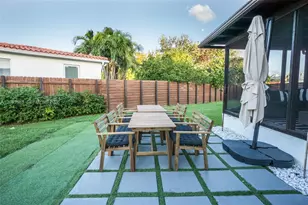 3261 SW 20th St, Miami, FL 33145 - Photo 12