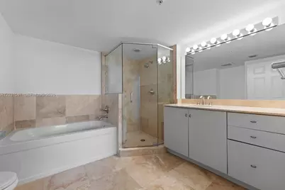 3232 SW 22nd Ter #802, Miami, FL 33145 - Photo 20