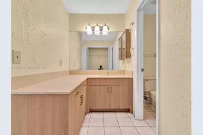 10828 SW 72nd St #205, Miami, FL 33173 - Photo 34
