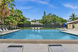 10828 SW 72nd St, Miami, FL 33173 - Photo 38