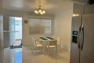 6431 Hayes St, Hollywood, FL 33024 - Photo 4
