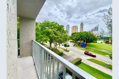 17600 N Bay Rd #N302, Sunny Isles Beach, FL 33160 - Photo 2