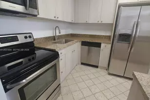 3660 NE 166th St, North Miami Beach, FL 33160 - Photo 24